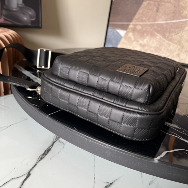 ルイヴィトンバッグ内部構造